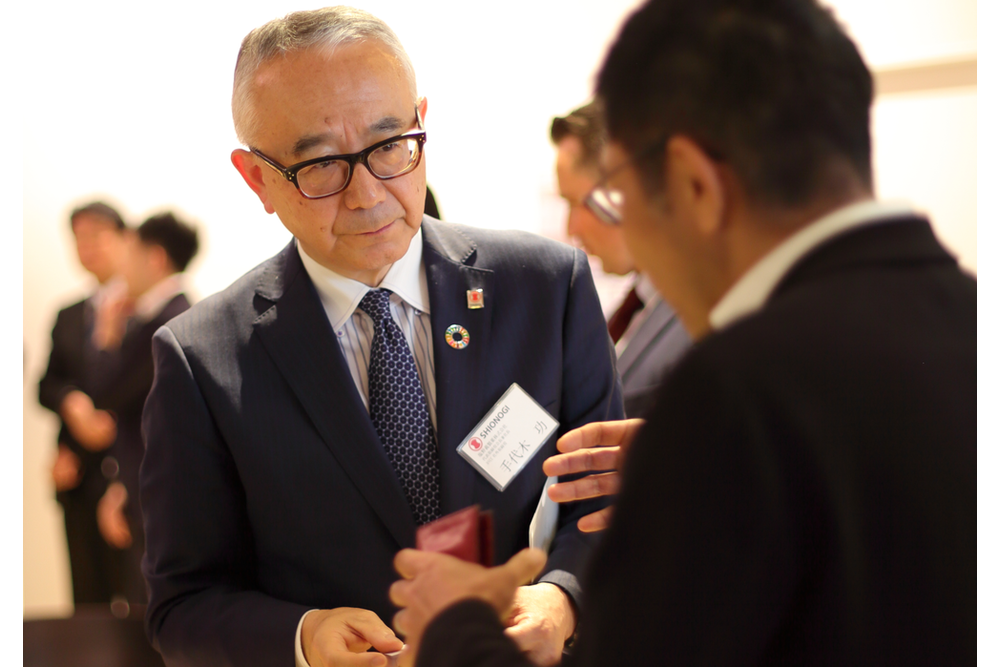 塩野義製薬(株) 代表取締役会長兼社長(NVCC取締役) 手代木 功 氏 塩野義製薬(株) 代表取締役会長兼社長(NVCC取締役) 手代木 功 氏